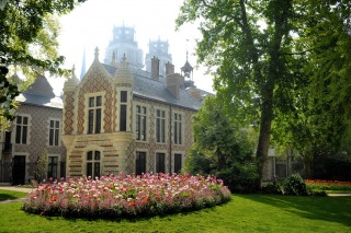 le jardin de l'hotel Groslot